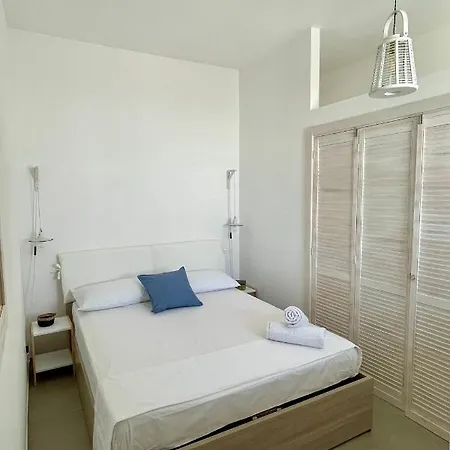 Blue Semesterbostad Sant Isidoro (Apulia)